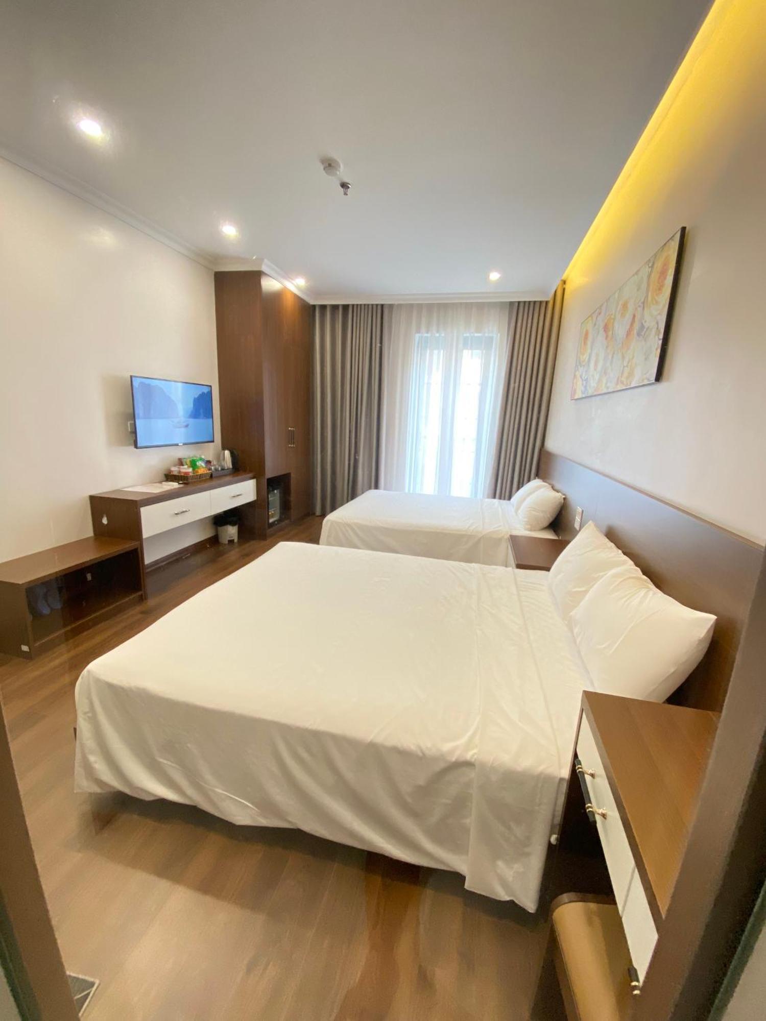 Moonlight Hotel Ha Long Exterior foto